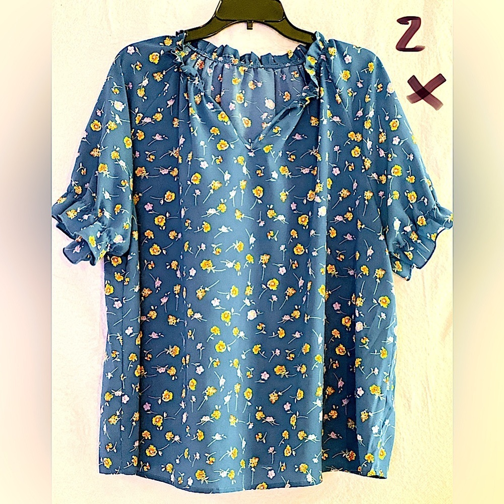 LADIES BRIGHT CERULEAN BLUE TOP WITH YELLOW & WHITE FLOWERS